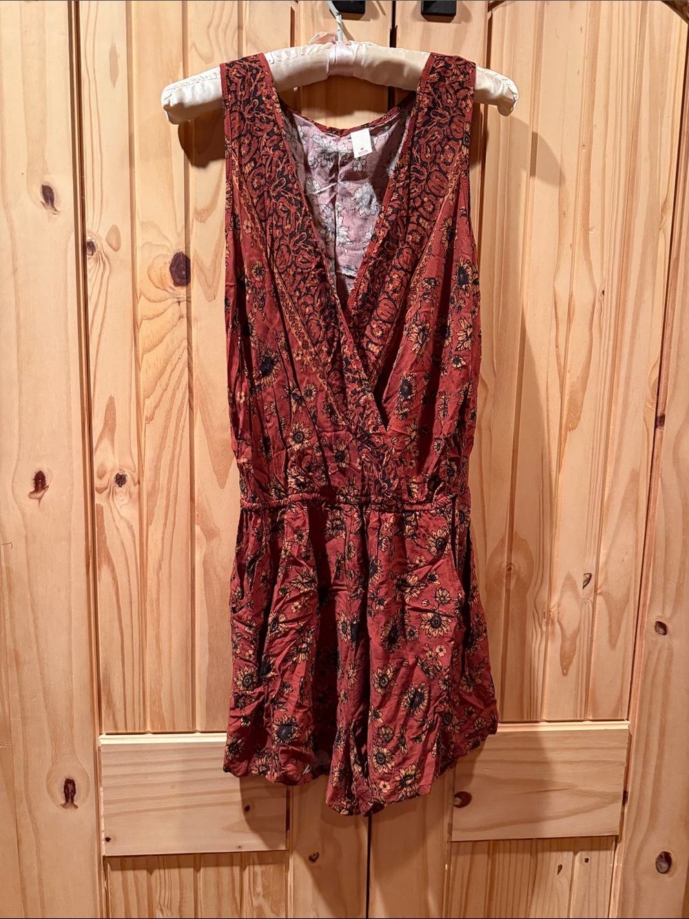 Rust Floral V-Neck Sleeveless Dress